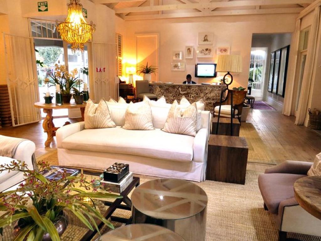 Hotel Highlands House Harare Esterno foto