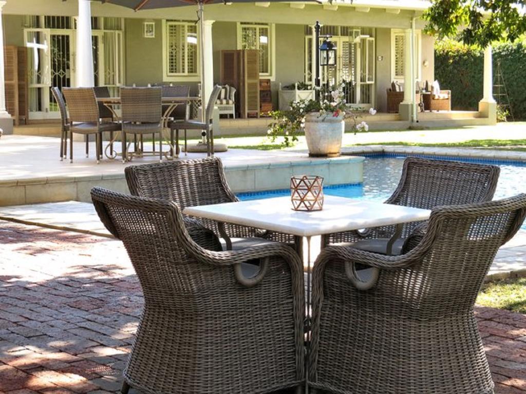 Hotel Highlands House Harare Esterno foto